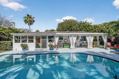 Welcome to 366 Putnam Ranch! This renovated and fully furnished - photo 1