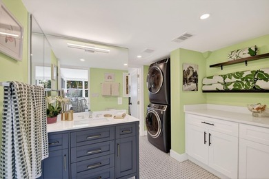 Welcome to 366 Putnam Ranch! This renovated and fully furnished - photo 7