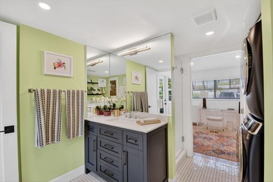 Welcome to 366 Putnam Ranch! This renovated and fully furnished - photo 9