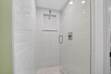 Welcome to 366 Putnam Ranch! This renovated and fully furnished - photo 10
