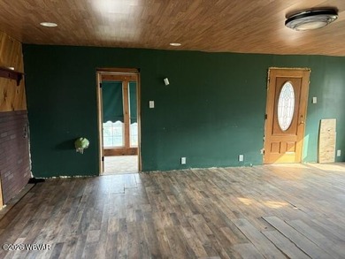 This property is now under auction terms. All Bids must be - photo 8