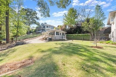 Experience the unmatched beauty and lake lifestyle where - photo 12