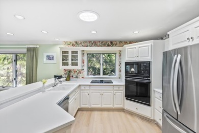 Rare, nearly one of a kind stand alone condo unit in the - photo 14
