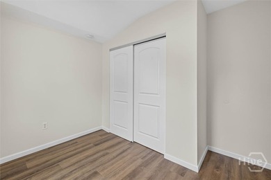 WELCOME HOME TO THIS LOVELY 3 BEDROOM 2 BATH EQUIPPED WITH ALL - photo 15