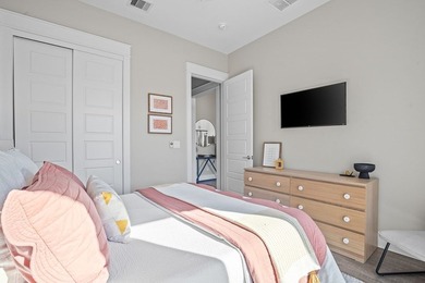 3 Bedroom | 2 Bathroom | Fully Turnkey & Furnished | East-Facing - photo 20