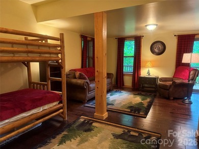 Turnkey Mountain Retreat - Fully Furnished and Ready to Enjoy! - photo 22