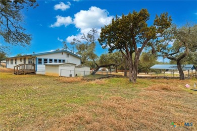 *** Seller offering $5,000 toward buyer's closing costs. ***