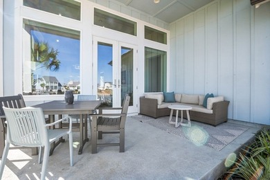 3 Bedroom | 2 Bathroom | Fully Turnkey & Furnished | East-Facing - photo 26