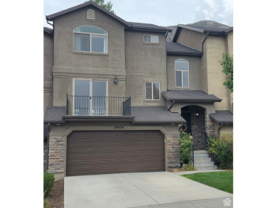 Lake Townhome/Townhouse For Sale in Cedar Hills, Utah
