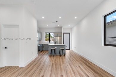 Discover this stunning new construction townhouse featuring 4 - photo 7