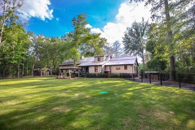 (private lake, pond, coastal) Home For Sale in Westville Florida