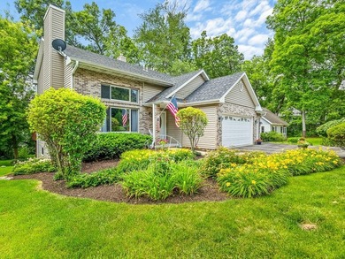 Welcome to beautiful Candlewick Lake, a private gated community - photo 3