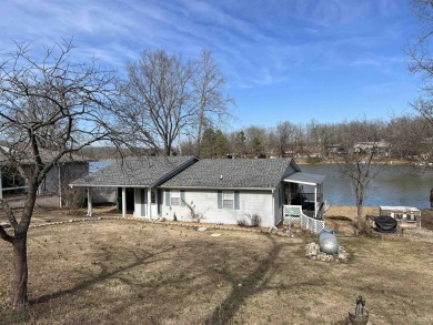 Lake Home For Sale in Cherokee Village, Arkansas