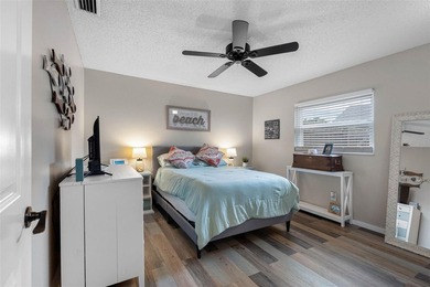 Welcome home to this beautifully updated 4-bedroom, 2-bath - photo 22