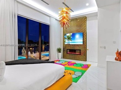 Stunning 4BR/4.5BA waterfront home in gated Bal Harbour. Nearly - photo 28