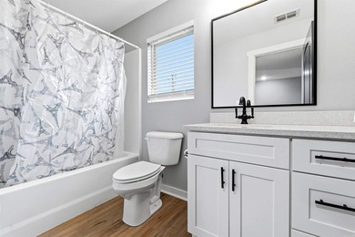 Beautifully designed with a bright, open layout and modern - photo 30