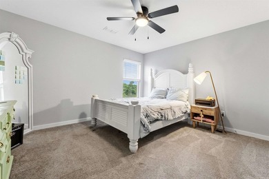 Beautifully designed with a bright, open layout and modern - photo 35