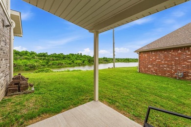 Beautifully designed with a bright, open layout and modern - photo 38
