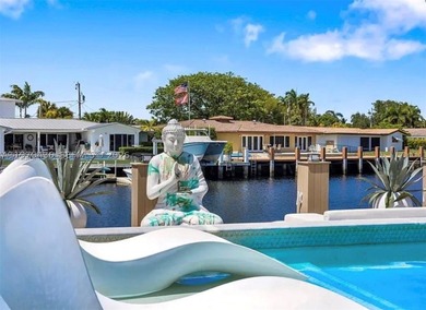 Stunning 4BR/4.5BA waterfront home in gated Bal Harbour. Nearly - photo 55