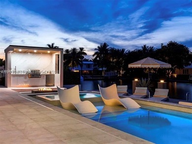 Stunning 4BR/4.5BA waterfront home in gated Bal Harbour. Nearly - photo 58