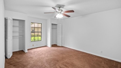 Welcome to this single-story residence in Cypresshead, offering - photo 12