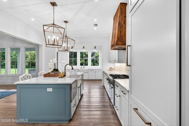 HOMES IN THIS EXCLUSIVE GATED NEIGHBORHOOD RARELY COME TO MARKET - photo 14