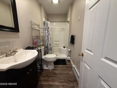Turnkey student housing investment just minutes from - photo 5