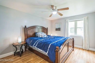 A fully furnished lake retreat with private guest suite- ready - photo 17