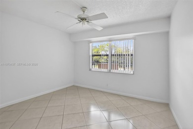 2BR / 2BA condo on the 3rd floor with updated bathrooms and a