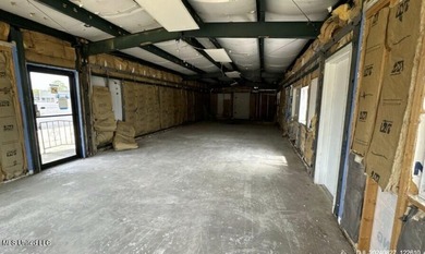 Multi use building, has been gutted and ready for buyers - photo 7