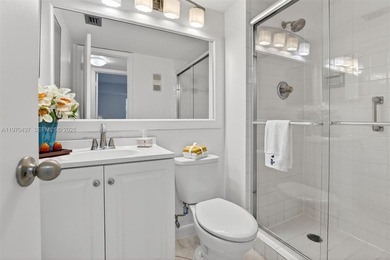 2BR / 2BA condo on the 3rd floor with updated bathrooms and a