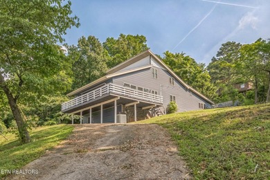 A fully furnished lake retreat with private guest suite- ready - photo 29