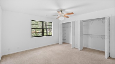 Welcome to this single-story residence in Cypresshead, offering - photo 32