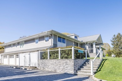 Escape to this stunning, recently renovated custom retreat where - photo 33
