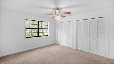 Welcome to this single-story residence in Cypresshead, offering - photo 36