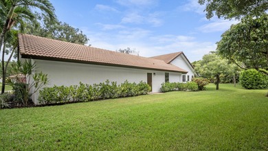 Welcome to this single-story residence in Cypresshead, offering - photo 41