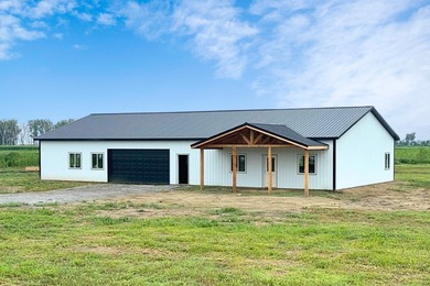 (private lake, pond, creek) Acreage For Sale in Thurman Iowa