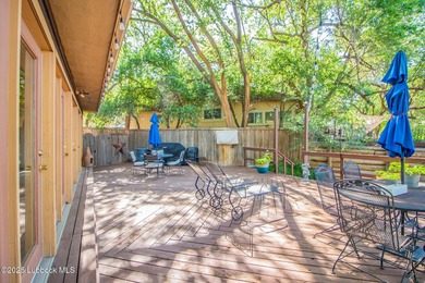 Peaceful lake living meets timeless character in this inviting - photo 5
