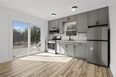 Discover easy, comfortable living in this brand-new 1 bedroom, 1 - photo 5