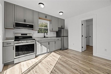 Discover easy, comfortable living in this brand-new 1 bedroom, 1 - photo 6