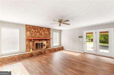 This inviting all-brick ranch offers comfortable one-level - photo 10