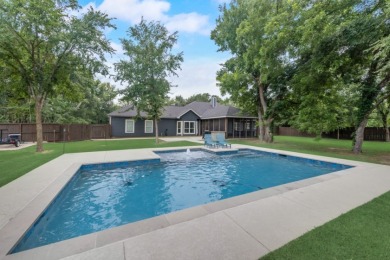 Lake Home For Sale in Corsicana, Texas