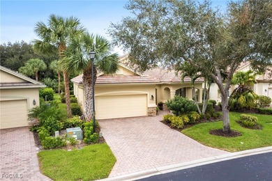 (private lake, pond, coastal) Home For Sale in Fort Myers Florida