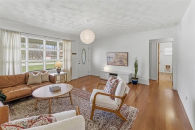 Benbrook Lake Home For Sale in Benbrook Texas