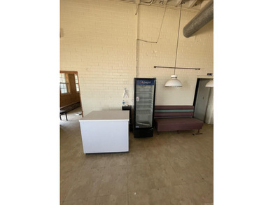 Discover endless possibilities with this versatile commercial - photo 4