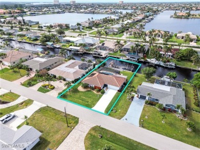 Canal-front in Cape Coral! This beautifully furnished - photo 5