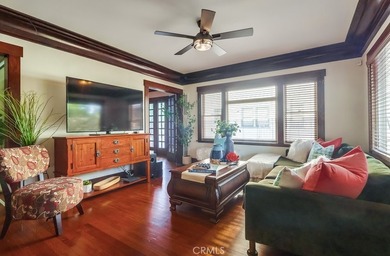 Located in the heart of Retro Row within the highly sought-after - photo 6