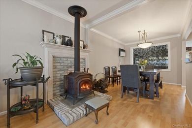 A charming expanded 3-bedroom, 2.5-bath split-level home located - photo 5