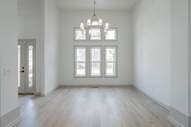 Price Just Reduced - Don't Miss This One! Step into this - photo 17
