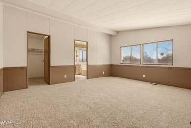 Welcome to this move in ready manufactured home located in the - photo 8